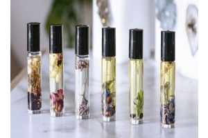50 Common Perfume Ingredients